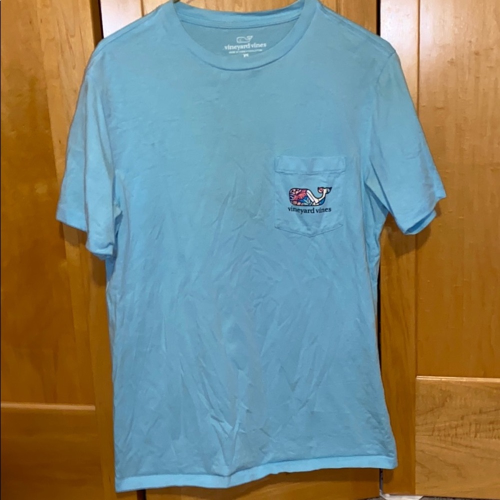 Vineyard Vines T-shirt